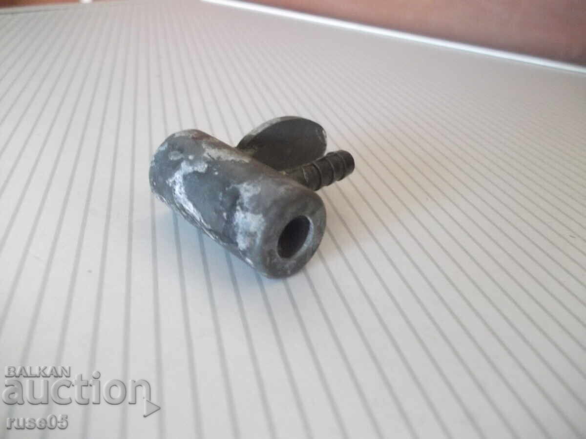 Auction  Metal cast pump nozzle, working