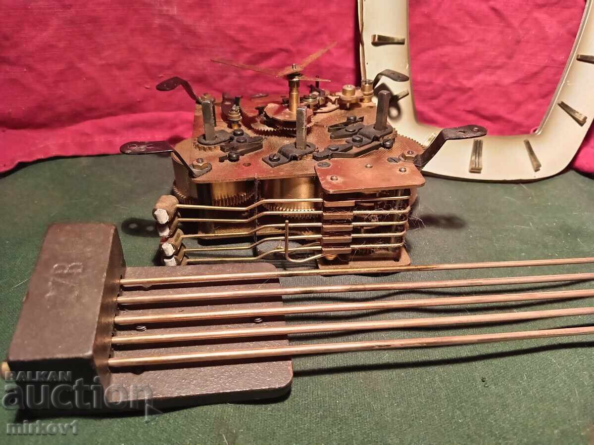 Δημοπρασία Μηχανισμός από γερμανικό ρολόι τζακιού