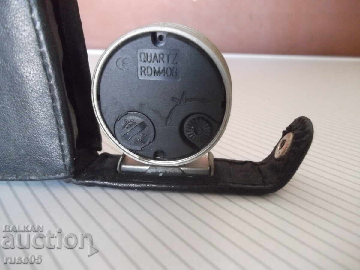 Доставка на Часовник кварцов туристически работещ