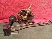 Mecanism de ceas de masă german