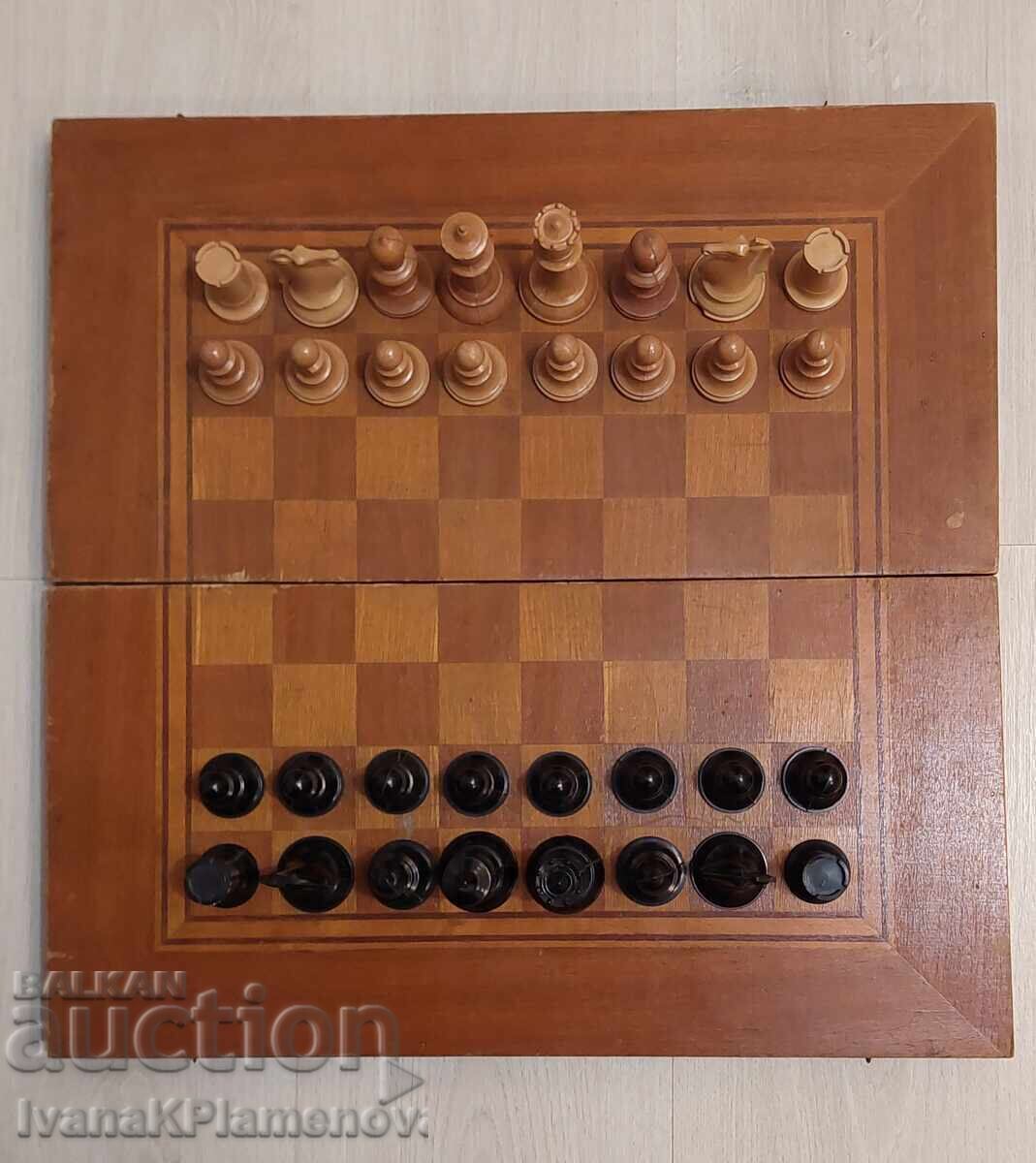 Παράδοση Σκάκι και τάβλι μεγάλο ρετρό 48εκ 48εκ