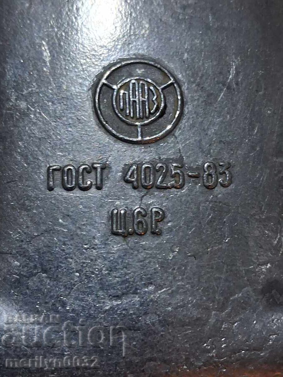 Livrarea Mașină de tocat carne veche a URSS