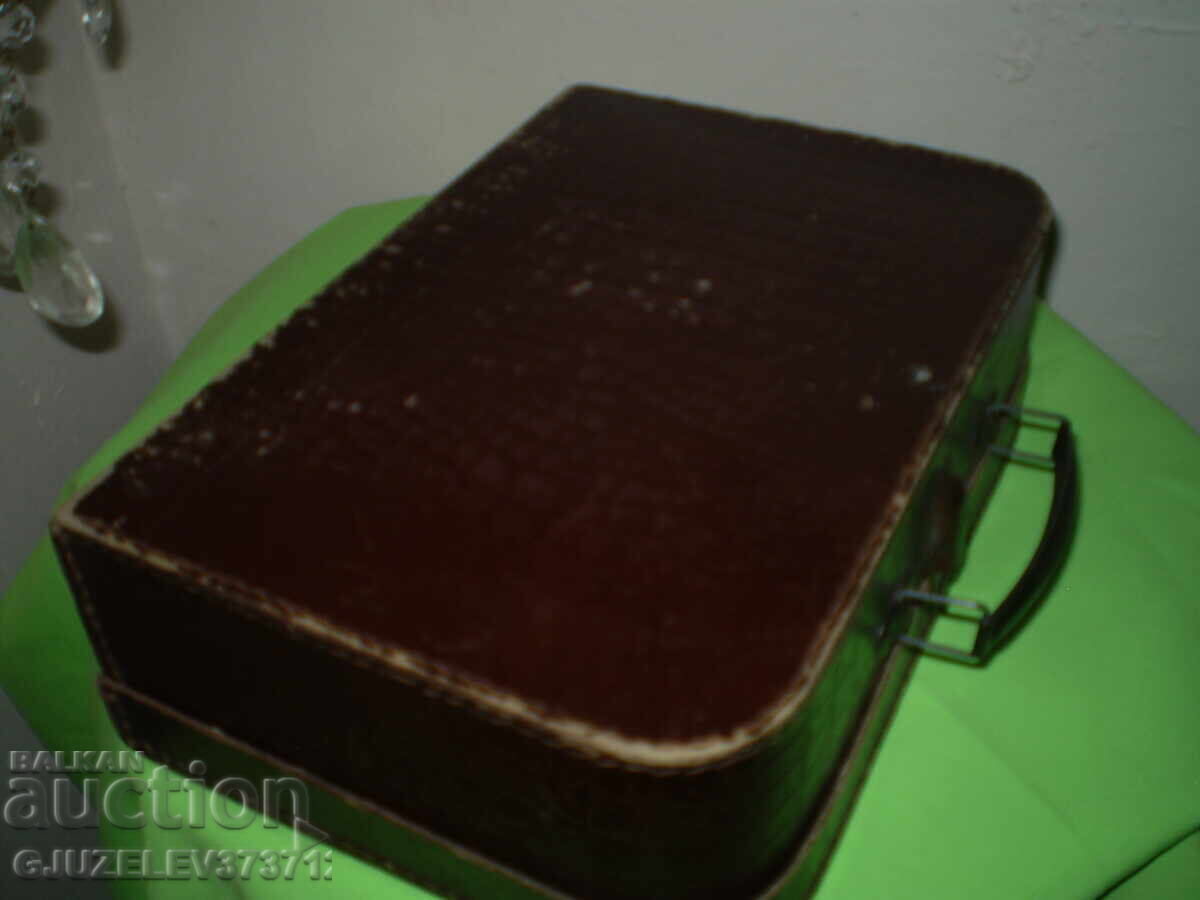 Old, small cardboard suitcase - 6