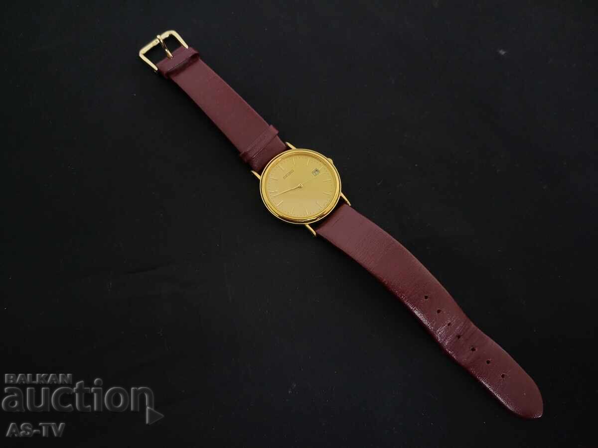 Seiko Quartz Classic - 7 Seiko Quartz Classic - 7