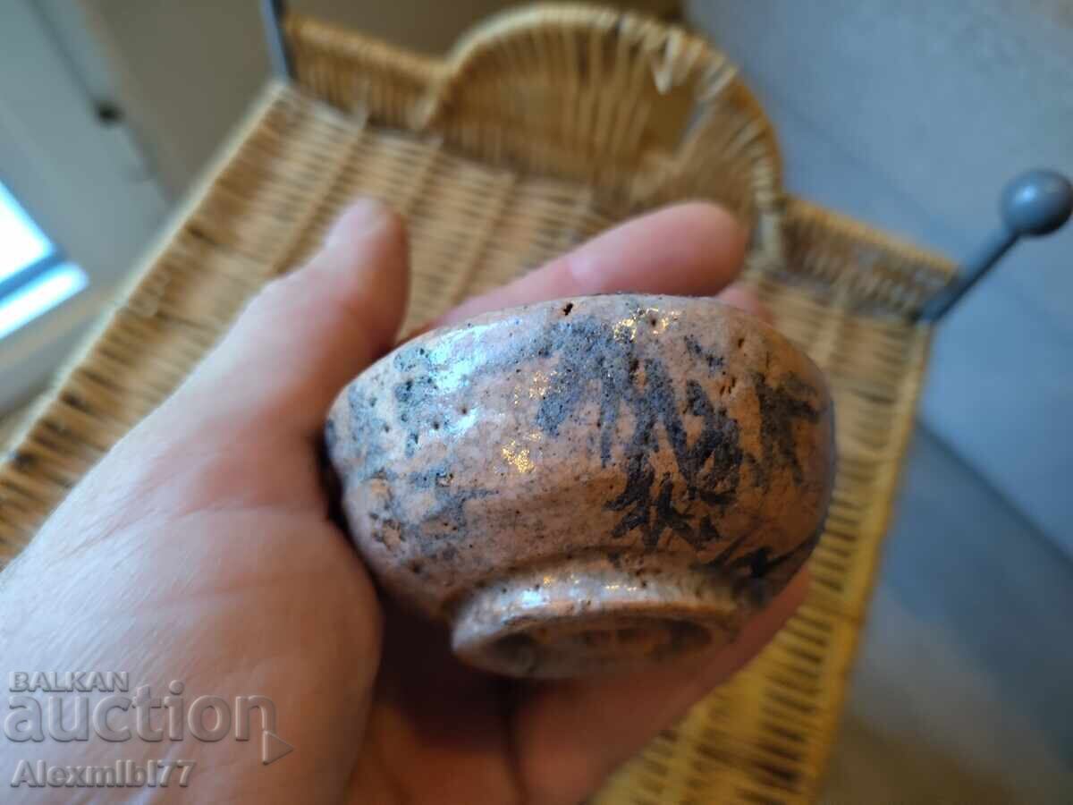 Auction Japanese Ceramic Sake Cup - Hagi guinomi - Japan Auction Japanese Ceramic Sake Cup - Hagi guinomi - Japan