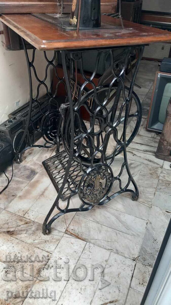 ΠΑΛΙΑ ΡΑΠΤΟΜΗΧΑΝΗ SINGER SINGER - 5