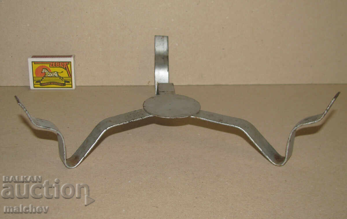 Metal stand, legs for electric pot bottom 25 cm with price 7.00 BGN | € 3.58 Metal stand, legs for electric pot bottom 25 cm with price 7.00 BGN | € 3.58