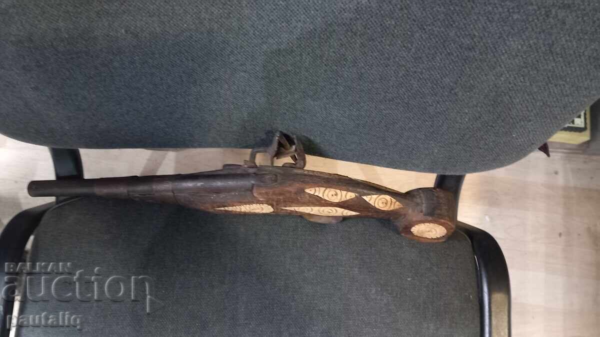 PIȘTOV - 6 PIȘTOV - 6