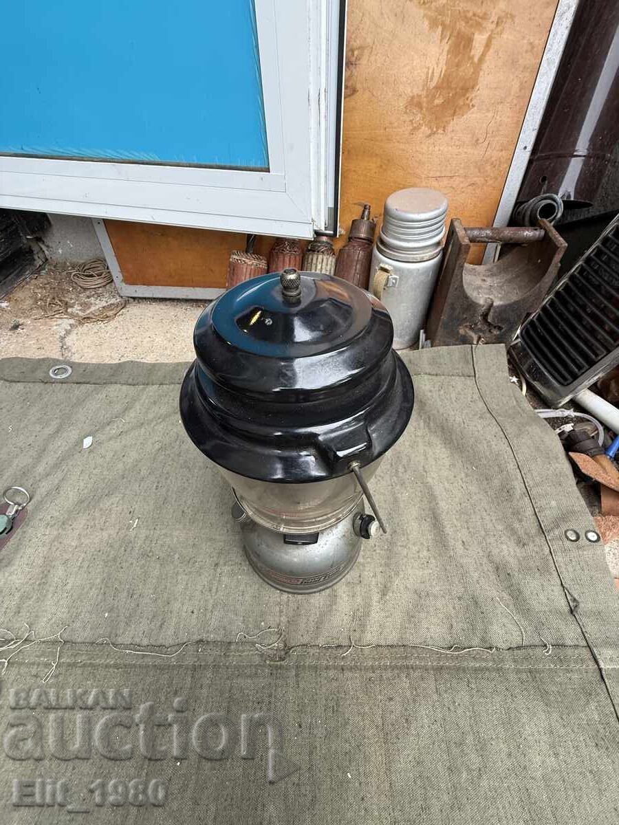 Delivery of Petromax USA