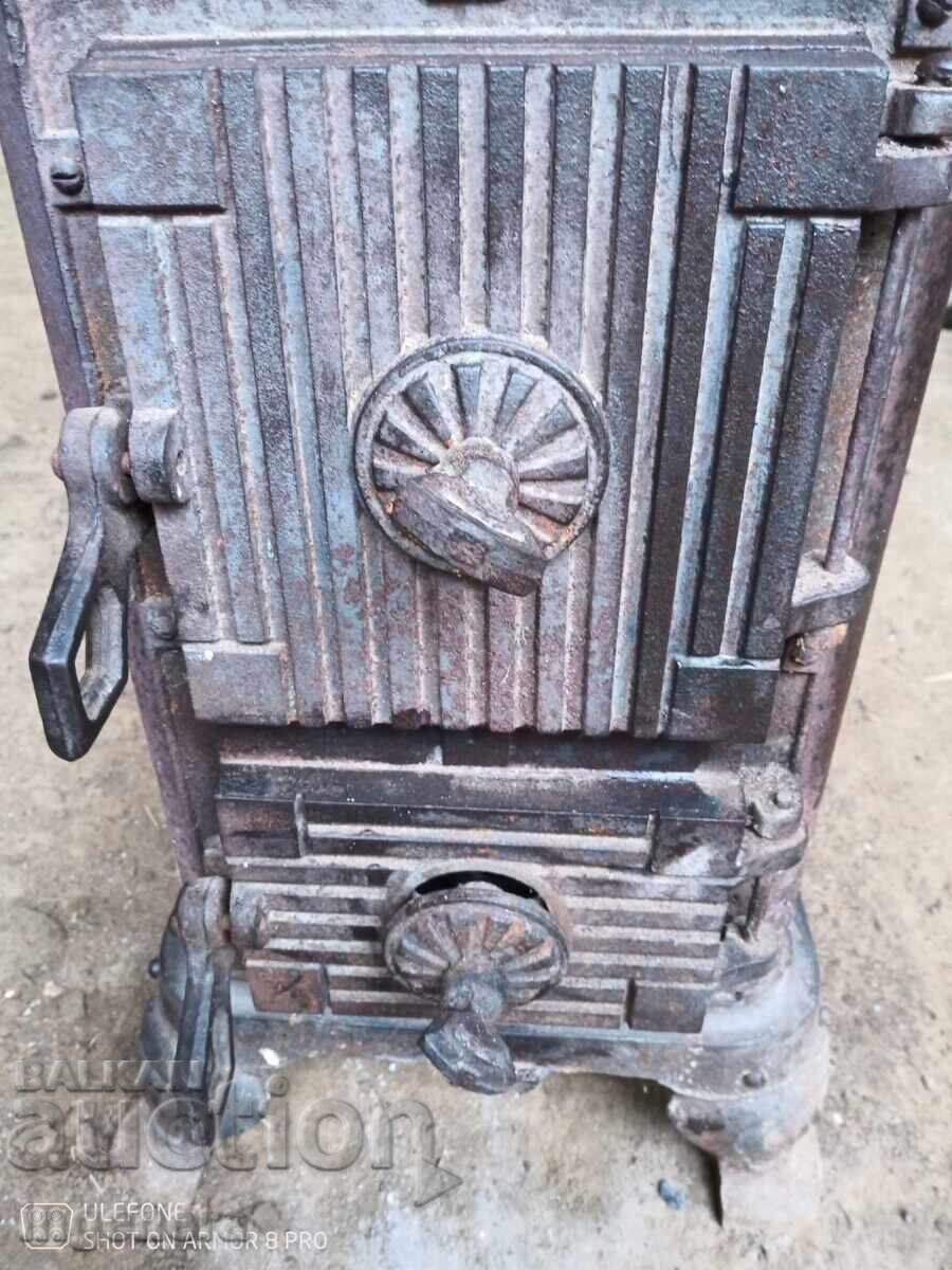 Cast Iron Wood Stove "Balkan" from the Tsarist Era - 5