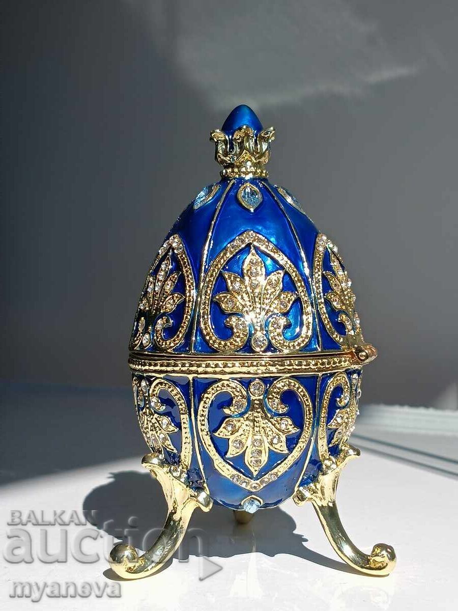 Кутия за бижута в стил Фаберже Кутия за бижута в стил Фаберже