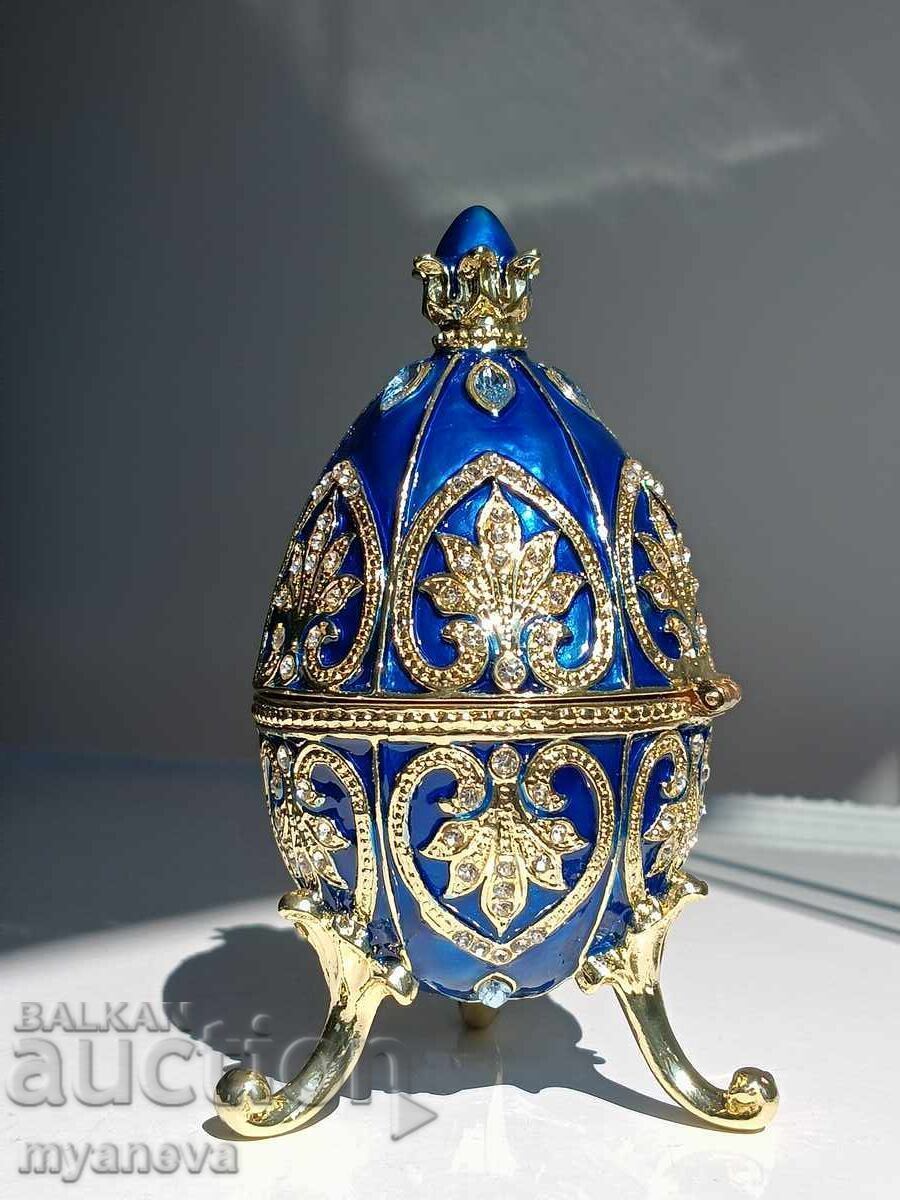 Cutie de bijuterii în stil Faberge