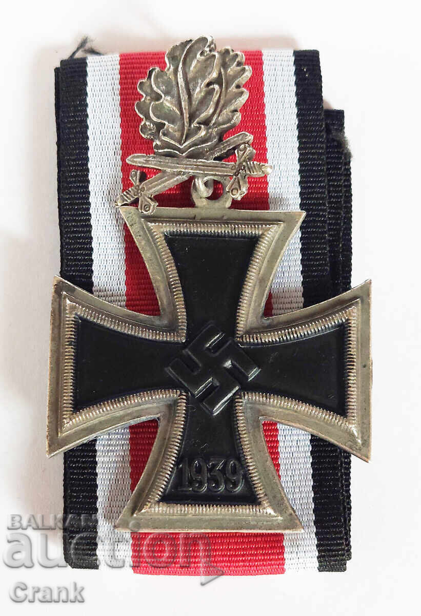 Παράδοση WW2, 3ο Ράιχ, Σταυρός των Ιπποτών με Δρύινα Φύλλα και Σπαθιά