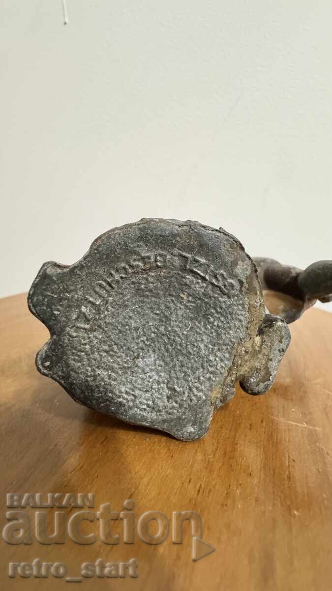 Delivery of Old inkstand Delivery of Old inkstand