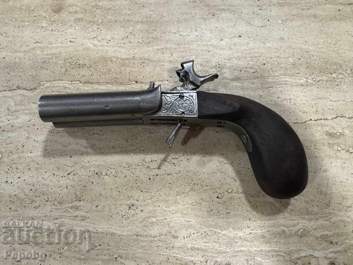 Licitație Pistol vechi cu două țevi, revolver