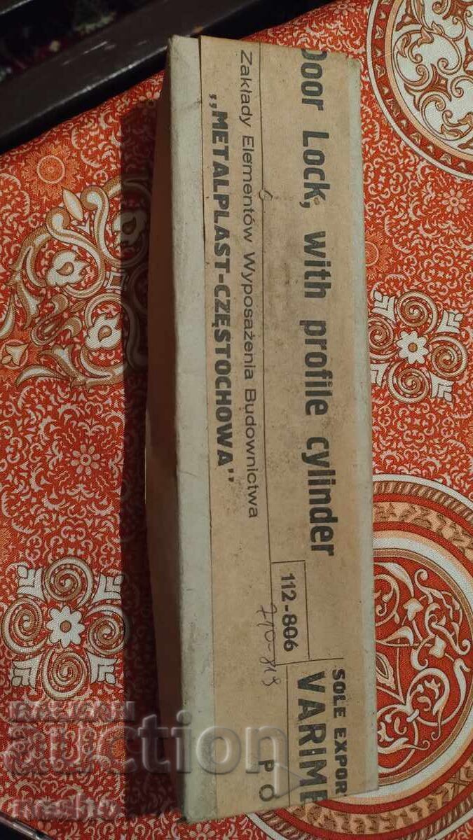 Nu am informații suficiente pentru a face asta cu preț 15.00 BGN | € 7.67