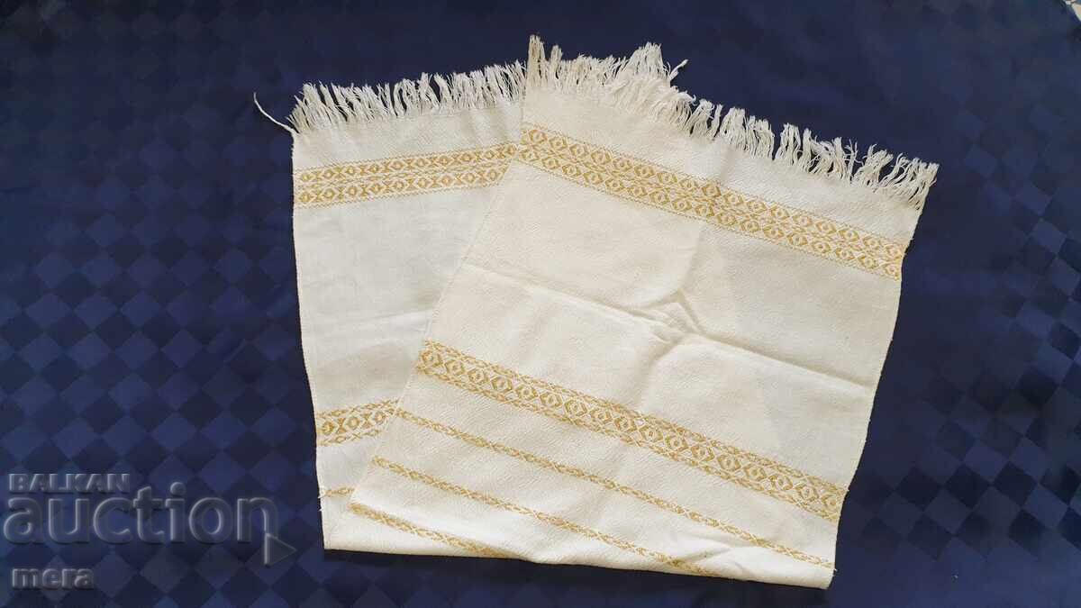 Auction  Towel, handkerchief of fine linen and embroidered ornaments with gold thread