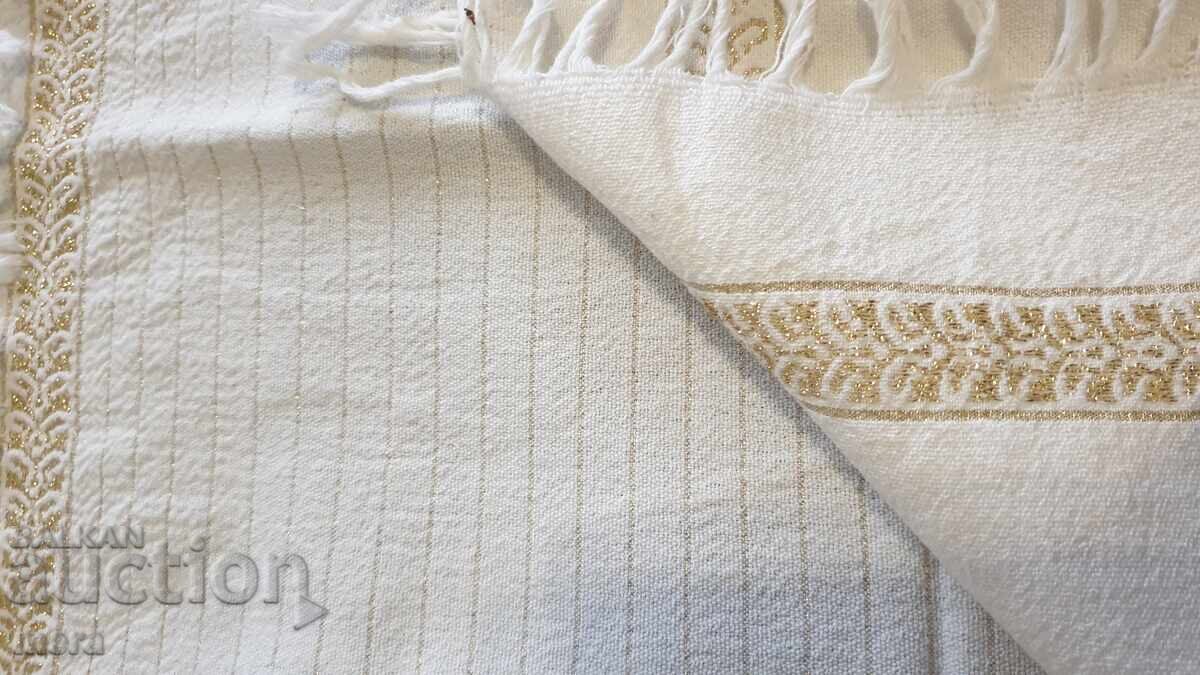 Πετσέτα, μαντήλι από λεπτό καμβά και κεντημένα στολίδια με σίρμα - 5