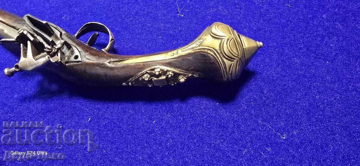 Аукцион Кремъчен пищов 18 век