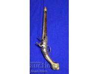Flintlock pistol 18th-19th century