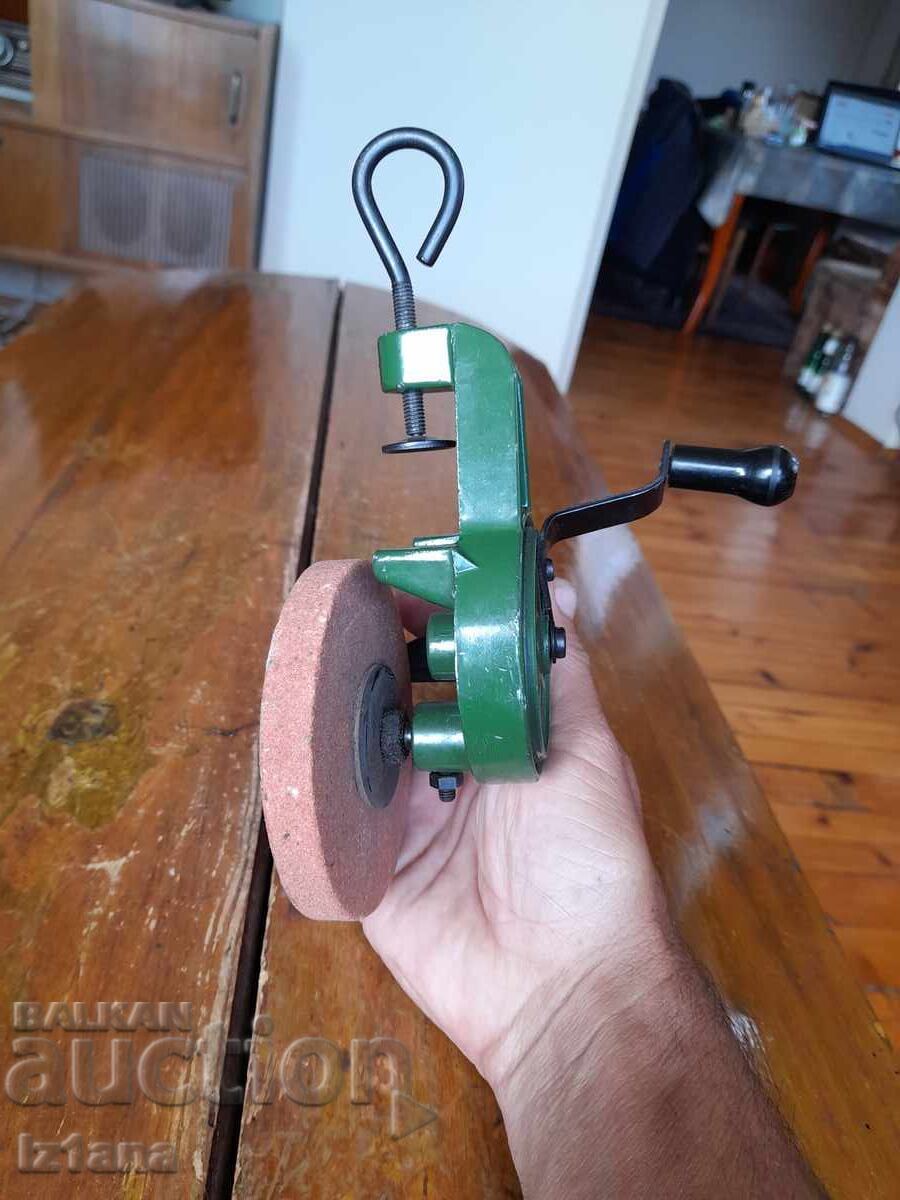 Доставка на Стар ръчен шмиргел Доставка на Стар ръчен шмиргел