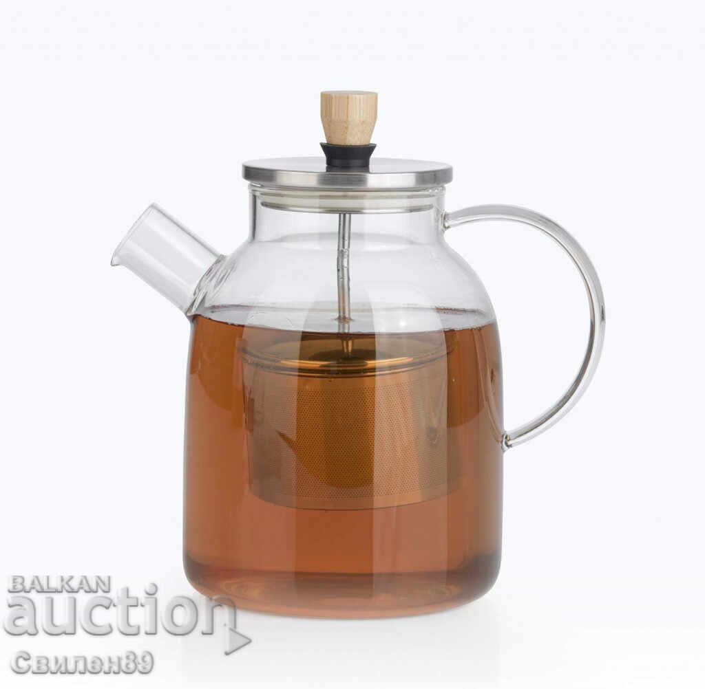 Licitație Cană de sticlă pentru ceai BEEM cu filtru-infuzor încorporat – 1 litru