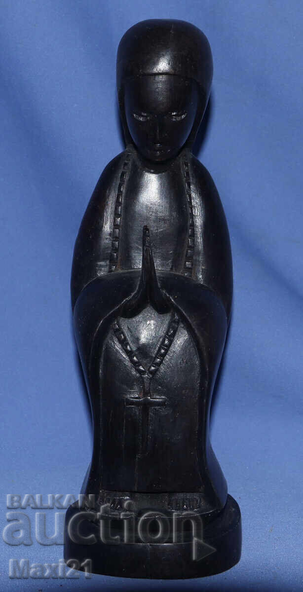 Ръчно резбована дървена скулптура Света Богородица с цена 200.00 лв. | € 102.26