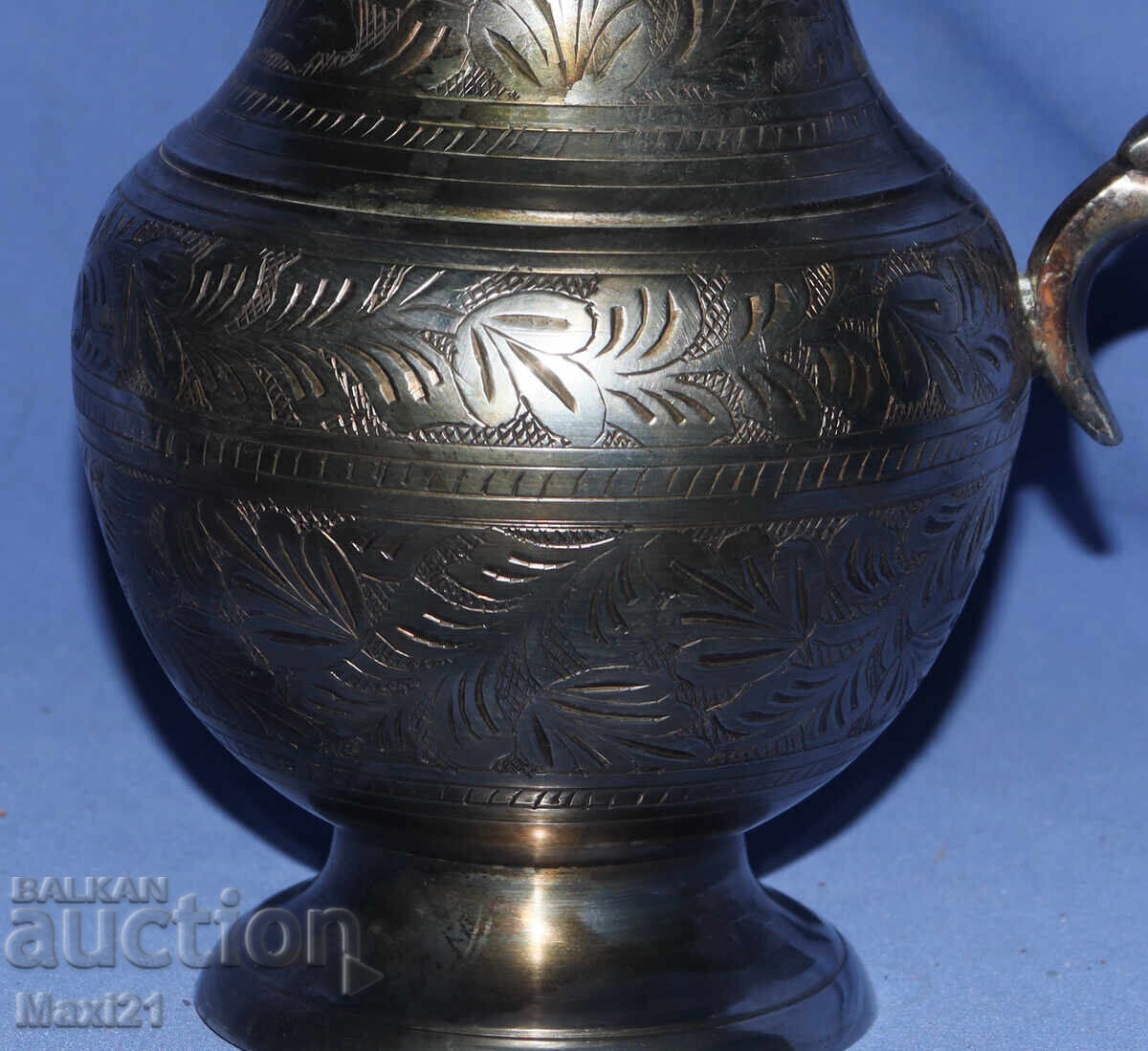 Ασημένια κανάτα vintage για σερβίρισμα με τιμή 170.00 BGN | € 86.92