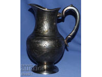 Cana vintage argintată pentru servire