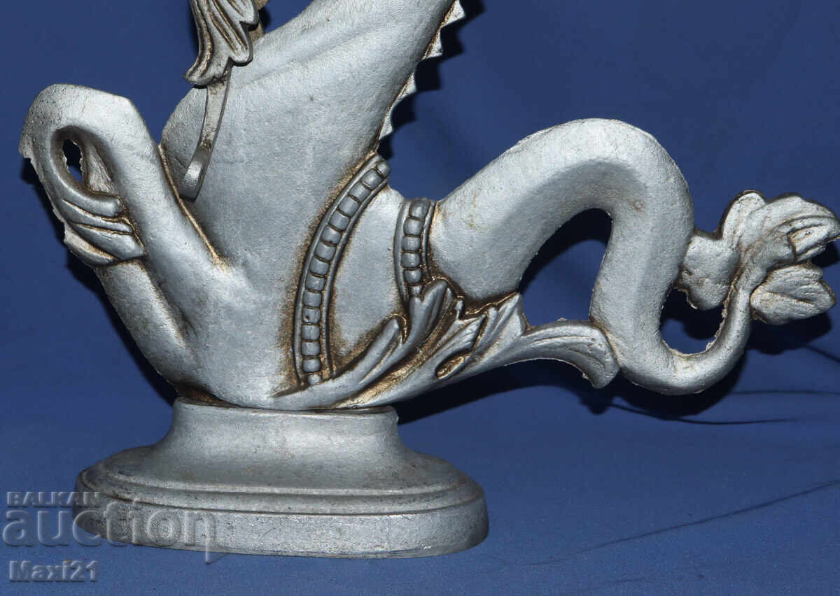 Auction  Handmade metal sculpture horse