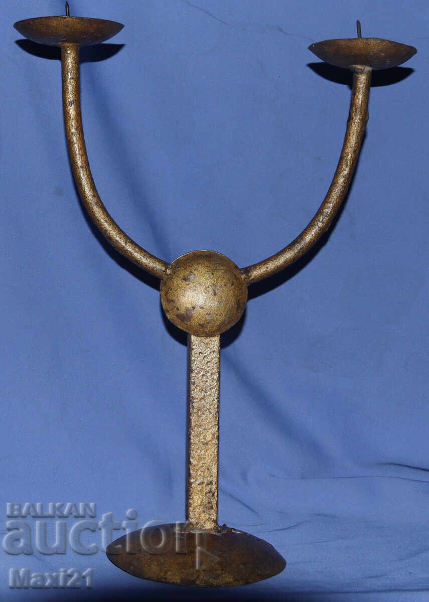 Licitație Sfeșnic metalic mare, lucrat manual