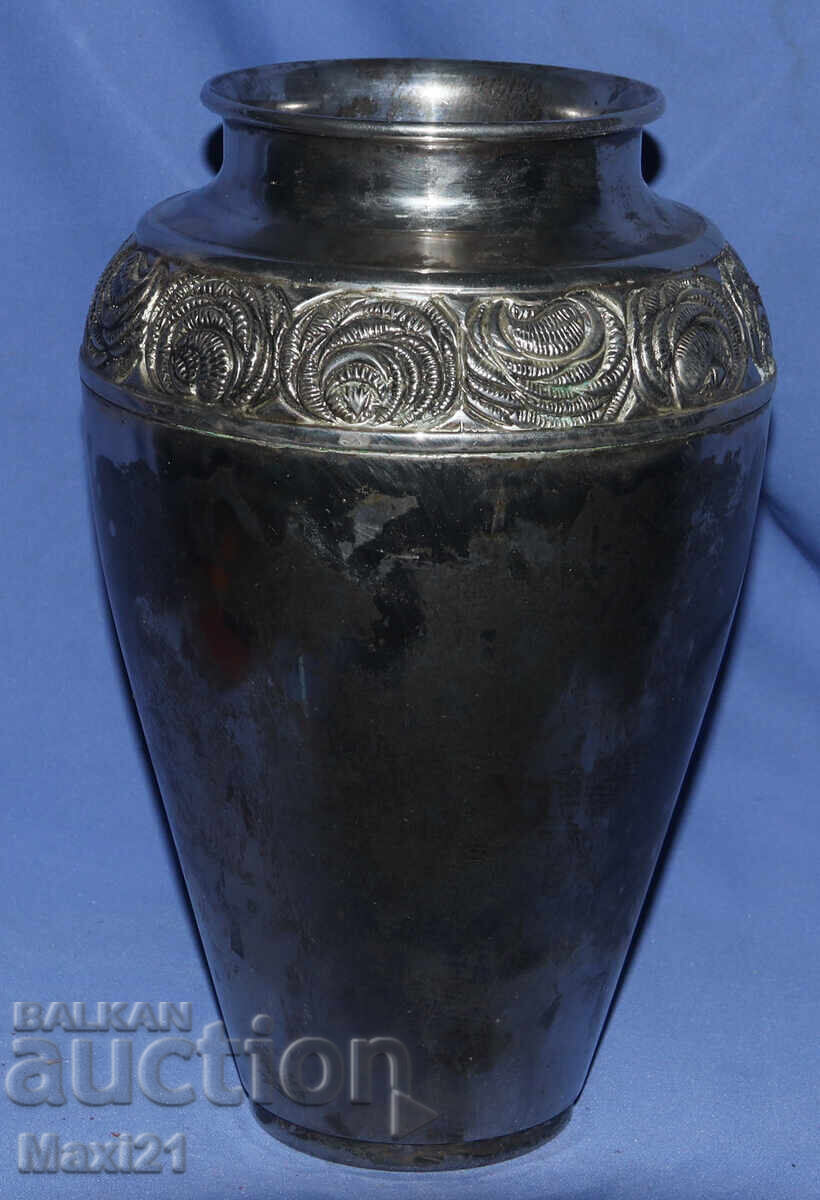 Винтидж посребрена ваза за цветя с цена 250.00 лв. | € 127.82