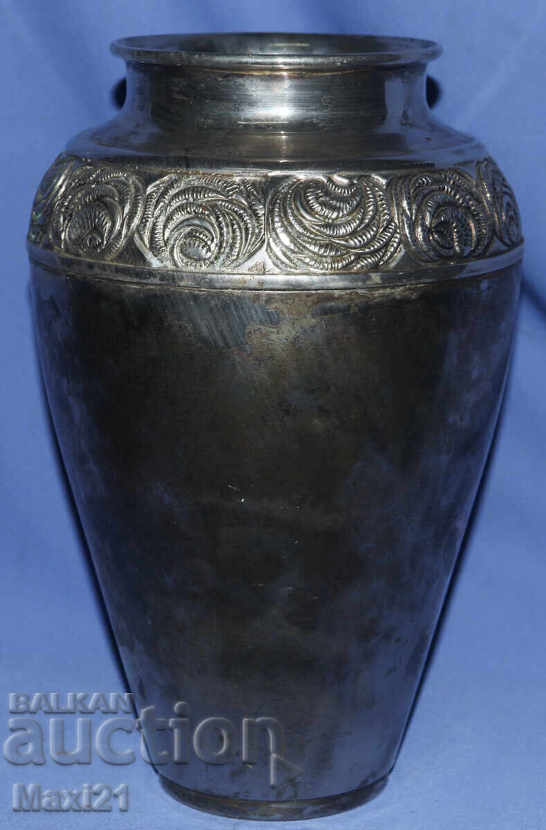 Аукцион Винтидж посребрена ваза за цветя