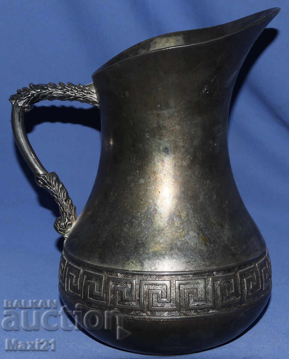 Delivery of Vintage silver-plated serving jug Veralucino