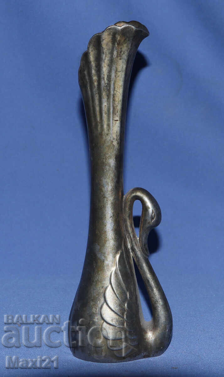Vintage Silver-Plated Swan Vase by Oneida with price 100.00 BGN | € 51.13