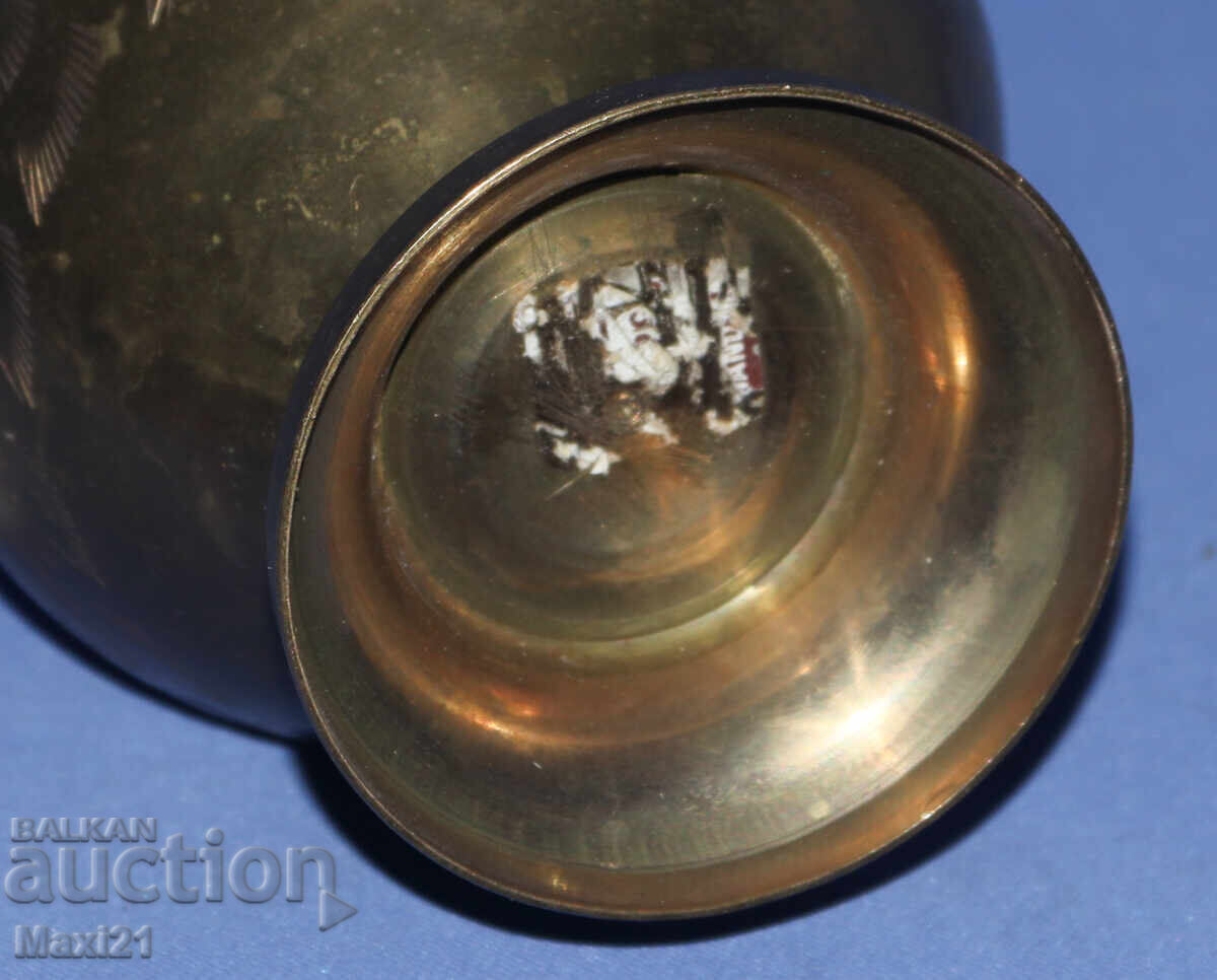 Vintage brass serving pitcher - 7