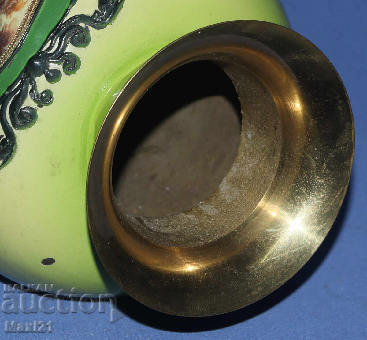 Vintidzh rychno risuvana mesingova vaza - 6 Vintidzh rychno risuvana mesingova vaza - 6