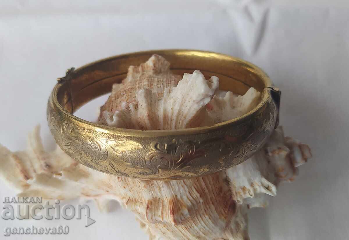 Vintage engraved bracelet gold-plated-doublé Vintage engraved bracelet gold-plated-doublé