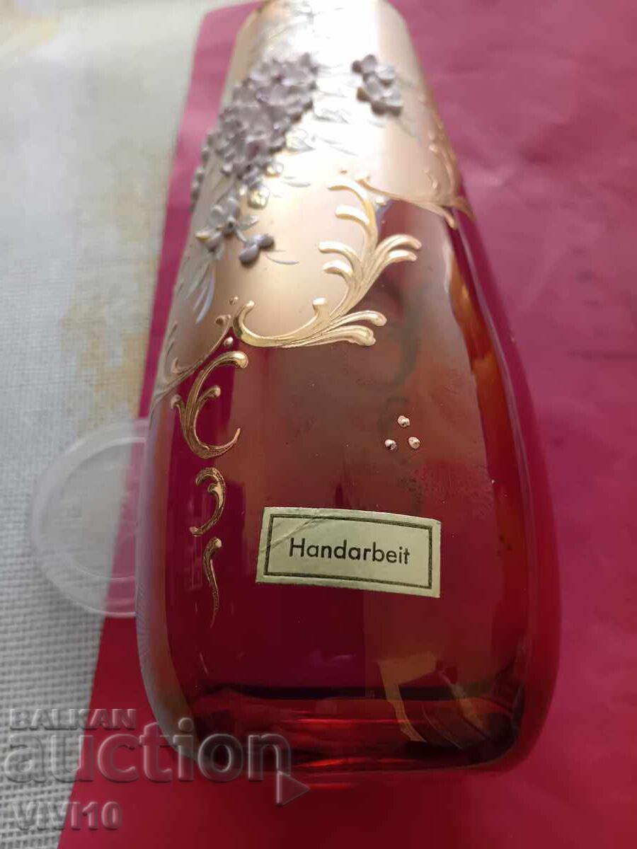 Vază veche de Boemia, email, Aurire cu preț 80.00 BGN | € 40.90