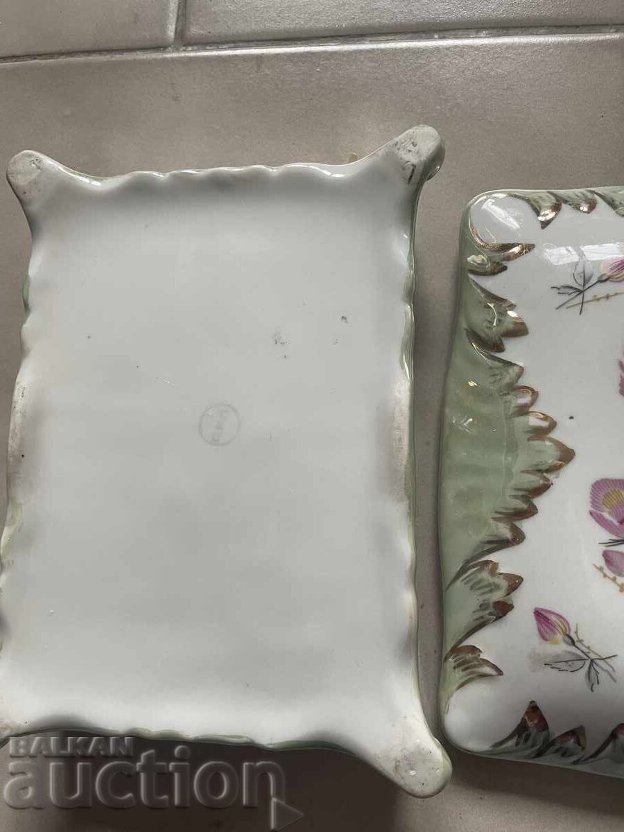 Cutie pentru cărți - 18/14 cm cu preț € 19.95 | 39.02 BGN