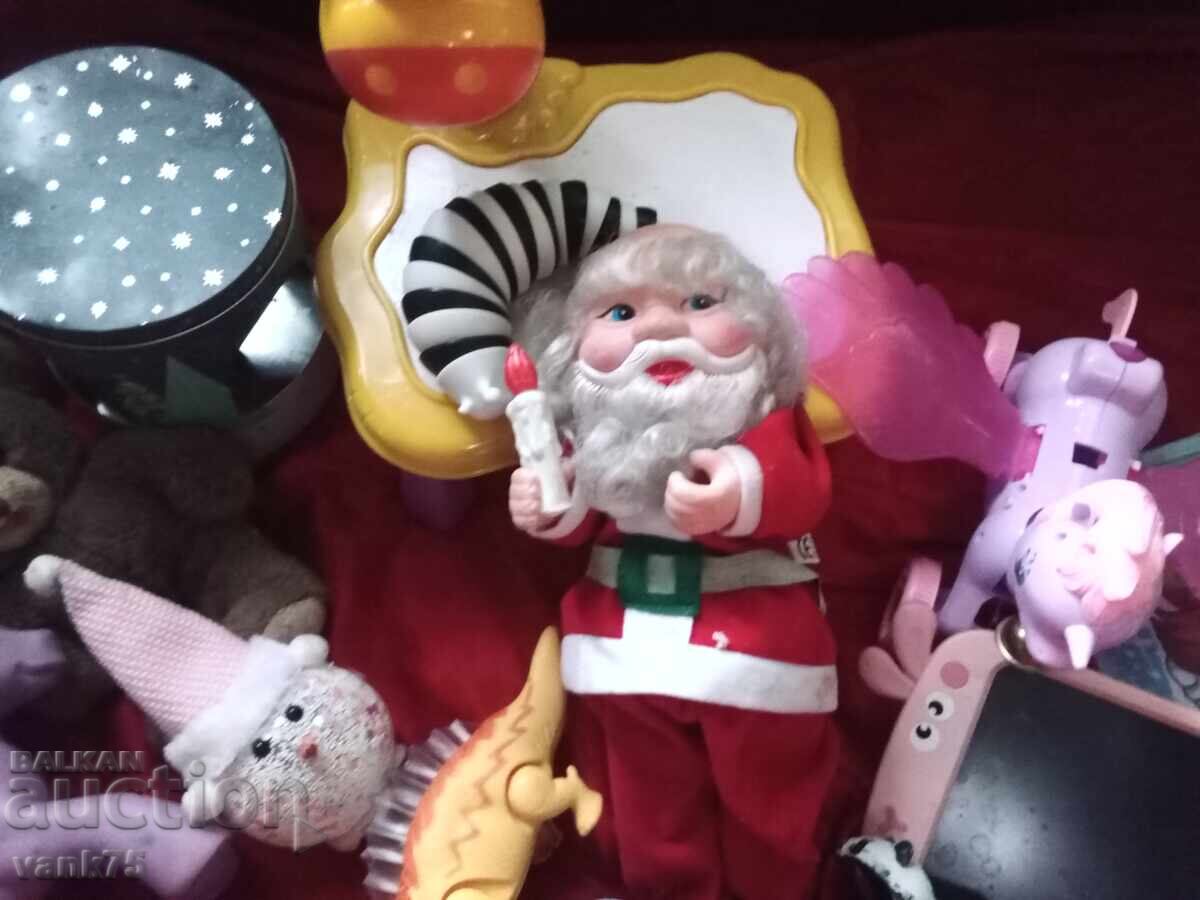 A whole lot of children's toys with price 10.00 BGN | € 5.11