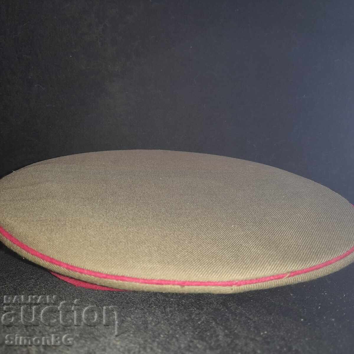 Аукцион Парадно кепе на офицер от Народна Българската Армия