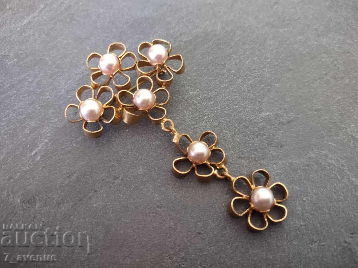 Licitație Broșă, foarte veche, efectivă, 10.10.25