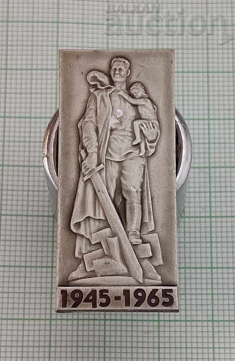 WW2 20 g. DE LA VICTORIE BERLIN RDG INSIGNĂ 1965 WW2 20 g. DE LA VICTORIE BERLIN RDG INSIGNĂ 1965