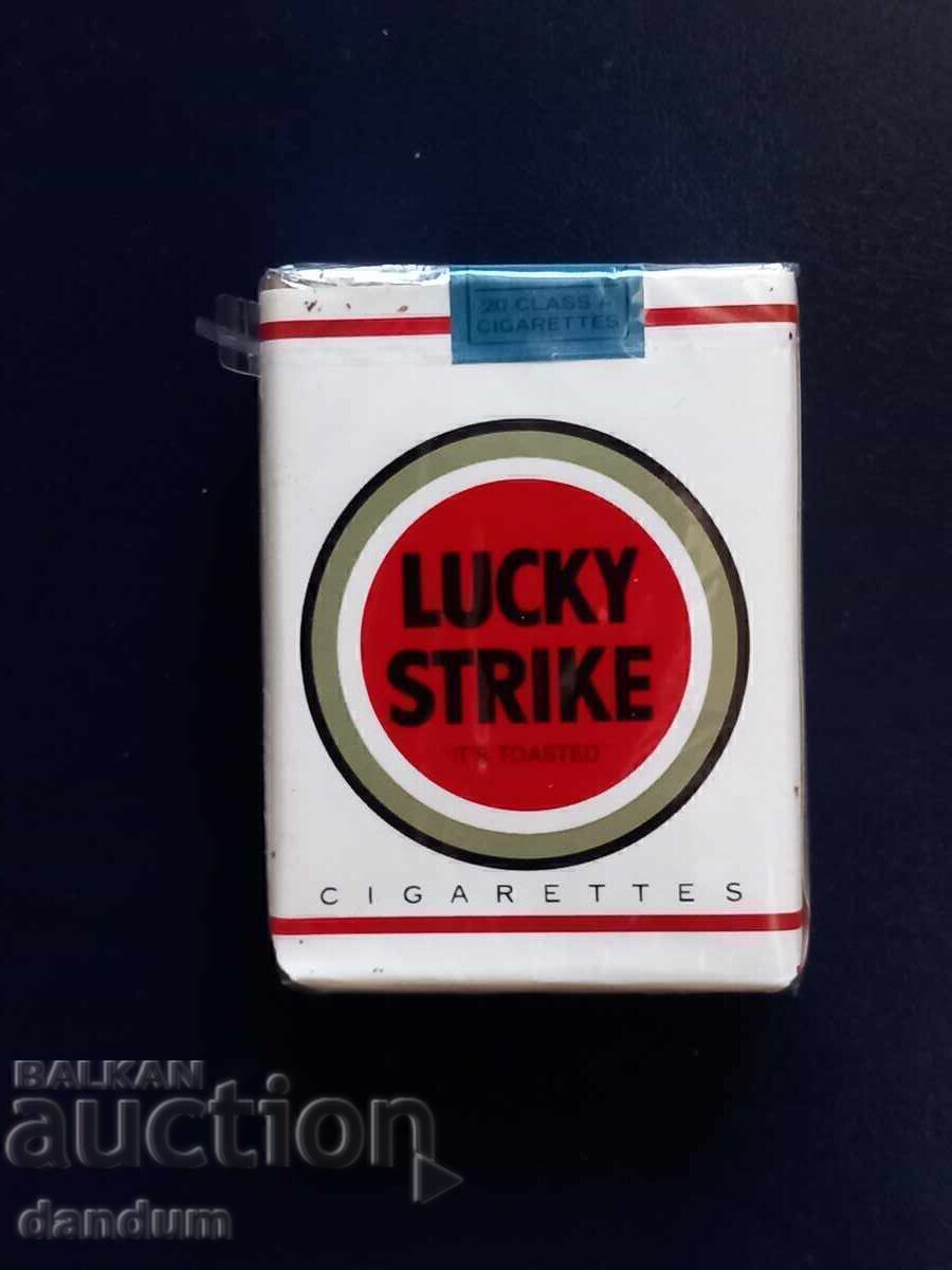 Неотварян пакет Lucky strike Лъки Страйк 1970 г