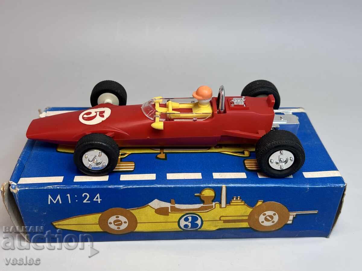 Παράδοση Παλιό Ρωσικό Παιχνίδι Αθλητικό Αμαξάκι Φόρμουλα Κουτί Κανονικό Παράδοση Παλιό Ρωσικό Παιχνίδι Αθλητικό Αμαξάκι Φόρμουλα Κουτί Κανονικό