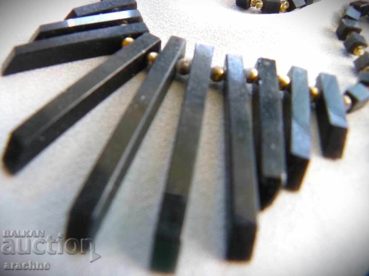 Auction  Old Armenian Obsidian Necklace from Mount Ararat