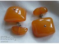 Mari butoni de chihlimbar, Kaliningrad, URSS, anii '60