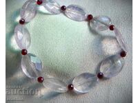 Brățară cu cristal de stâncă și rubine