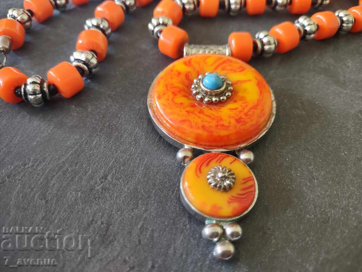 Delivery of Necklace, jewelry, 70s, spectacular 10.10.25